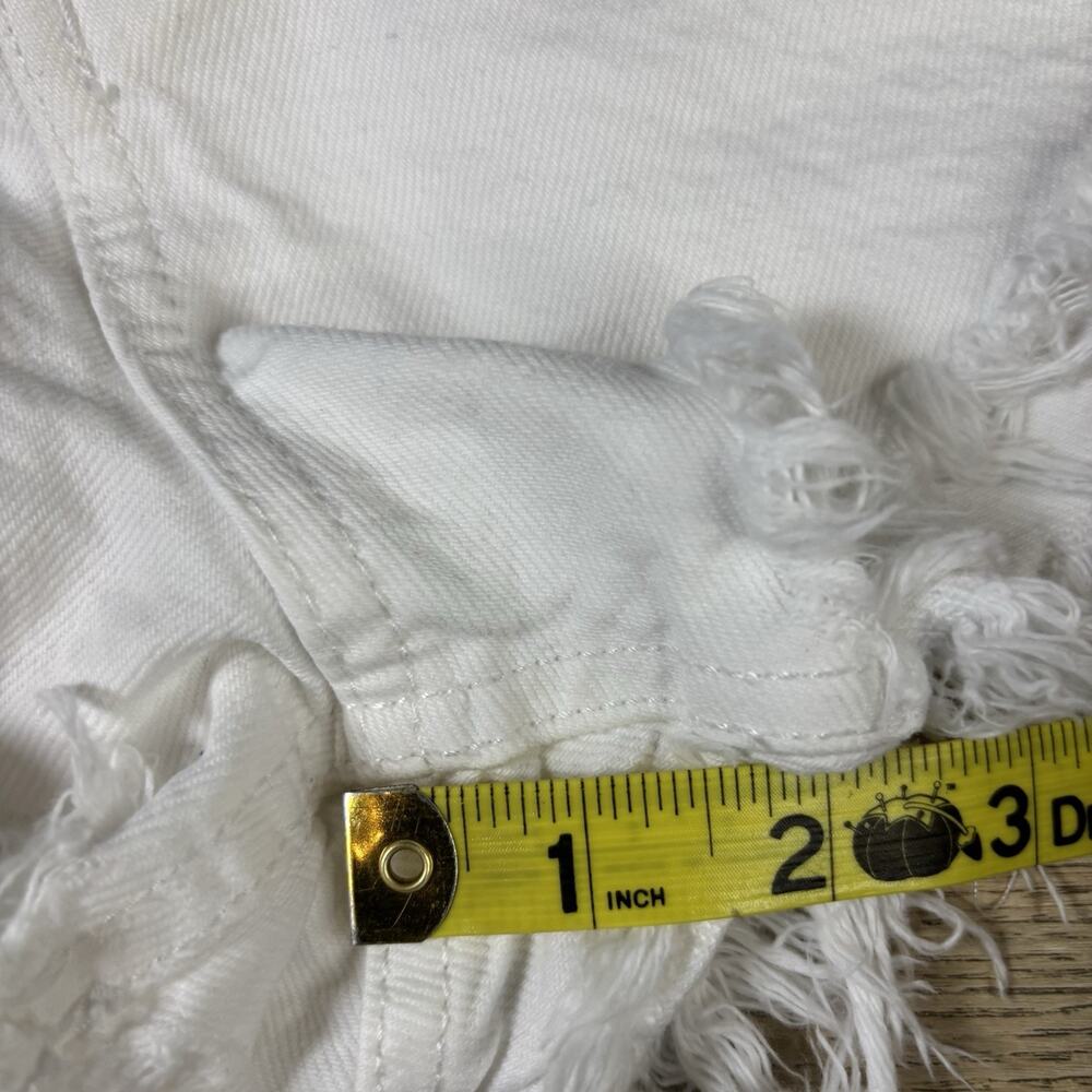 ZARA Women’s 100% Cotton White Distressed High Waist Jean Shorts 6 - Picture 7 of 7